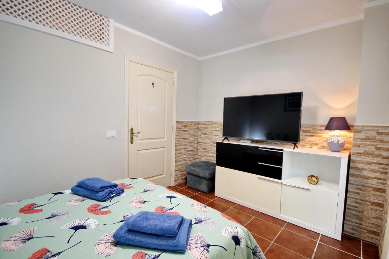Cozy Townhouse With Ocean Views In Costa Adeje Apartment Bagian luar foto
