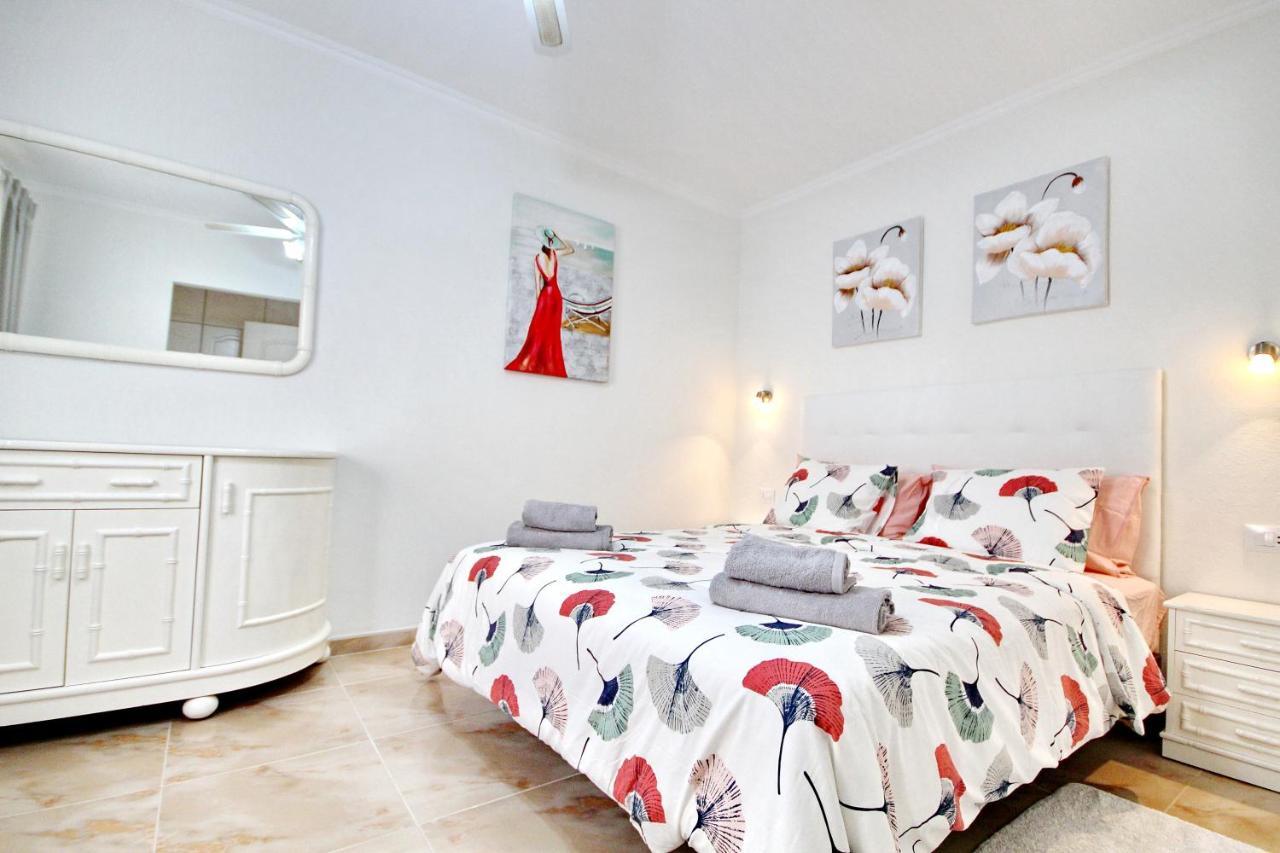 Cozy Townhouse With Ocean Views In Costa Adeje Apartment Bagian luar foto